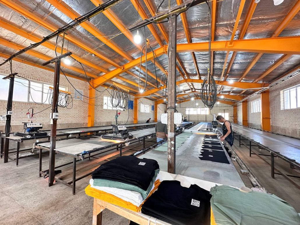 چاپ لباس‌های هوشمند: تکنولوژی‌های نوین و کاربردها