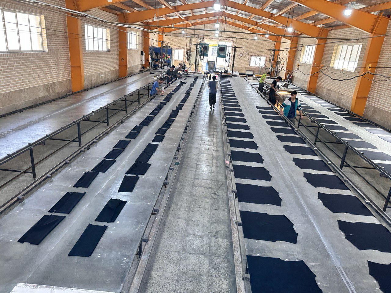 چاپ طرح‌های تغییر رنگ‌دهنده روی پارچه